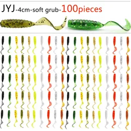 Balıkçılık kancaları jyj 4cm 100pcs yumuşak plastik yapay isca pesca kuyruk proteini grub cazibesi balıkçılık solucanı moggot grub yemler 231115