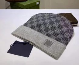 Hattar Skull Caps Designer Wool Hat Högkvalitativ utförande och värme med ullstickkapslar NFC igenkännbar webbplats inomhus och utomhuskläder trendig och fashionabla