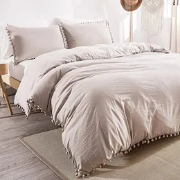 침구 세트 Pompom Duvet Cover Queen Size Comforter 세트 킹 ​​고품질 침대 린넨 230414와 함께 북유럽 단순성 세트