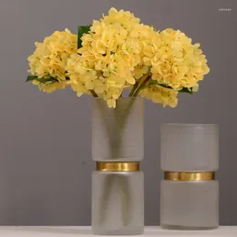 Dekorativa blommor MBF Högkvalitativ konstgjord hortensia Enstam Fake Silk For Home Office Wedding Indoor Decor Diy Flower Arrangement