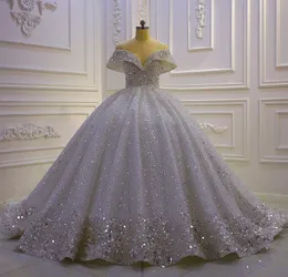 Luxury Ball Gown Wedding Dress Shinny V-ringning utanför axelpärlorna Brudklänningar plus storlek Vestido de Novia Casamento 2024 Custom Made Made