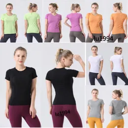 2023 Yoga clothes lu 2.0 Swiftly Tech Women's Short Sleeved Seamless Yoga Top T-shirt Slim Fit Light Fast Dry Sports Shirt Wicking Knit Fitness Breathable LL