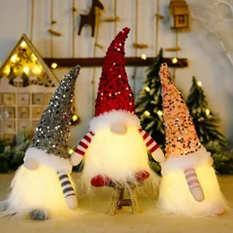 Decorações de Natal 1 peça Natal Gnome Boneca Faceless Elf 23-30cm LED Light Mini Enfeites de Natal Decoração para Casa 2024 Ano Presente Crianças 231116