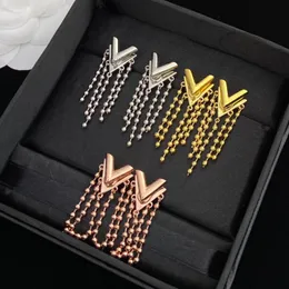 Women Designer Stud Earrings V Letter Tassels Original Logo Luxury Trendy Brass Engagement Hoop Wholesale With Dustbag