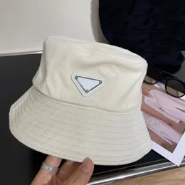 Projektant Bucket Hat Mens Women Fisherman Hat Mash Mash Men Beanie Casquettes Fisherman Wide Rzem Hats Summer Sun Visor Autumn Winter Styles Hat