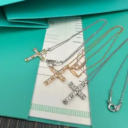 Cross Designer Necklace Tennis Chain Necklaces For Men Women Moissanite Jewelry Retro Vintage X Diamond Pendant Rose Gold Necklace Party Birthday Christmas