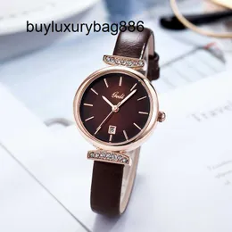 Designer Watches Women's Watch Temperament Diamond impermeabile coreano Fashion Leisure Quartz