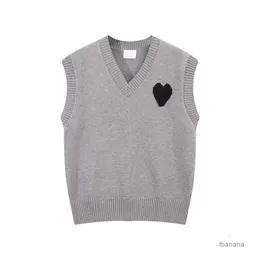 Amis Paris Fashion Designer Amisweater Vest Red Heart Printed Sweater Sports Casual Men's and Women's Base Top Amishirt Cxid