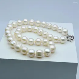 Catene Collana di perle grandi Design bianco d'acqua dolce naturale 10-11 mm Moda rotonda per regali da donna Mamma