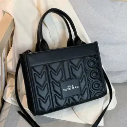 MARC The Tote Handbag Designer Counter Bag Handle Black عملي كلاسيكي كبير من حقائب العملات المعدنية