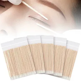 Bomullspinne 500/1000pcs trä Bomullspinne rengöring Microbrush Eyelash Cotton Thin Pinns knoppar spetsar naglar öron tandpens makeup lim avlägsnande