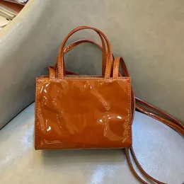 A10 designer axelväska kvinnor mjukt läder stor crossbody väska hög kvalitet tygväska korsbods påse lyx totes mode multi-färg handväska satchels 3 storlekar k3