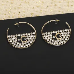 2023 Luxury Quality Charm Drop Earring med Black Diamond och White Color Design Round Form Have Box Stamp PS7861A