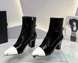 Stivali da donna firmati marchio di moda Scarpe con cerniera moda scritte in metallo cuciture di stivali per le vacanze autunnali e invernali di alta qualità