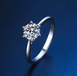 20 -styl 1CT MOISSANITE Pierścień 925 Srebrny srebrny zaręczyny dla kobiet odpowiedni na przyjęcie bankietowe oficjalne okazje rocznicowe prezent