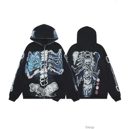 Sweatshirts Mens Womens Designer Hoodies Fashion Streetwear Travi Scotts Co Named Hiroshi Fujiwara Ts Skull Hooded Weigao Street Fashion Br Loose Plush Zipper Coat