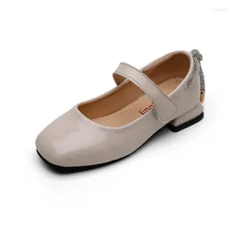 Flat Shoes Chic Girls Leather High Heels Children Formal Bow-Knot på baksidan Beige Black Kids Dress for Wedding Party