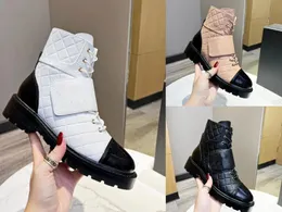 Botas de combate acolchoadas de pele de cordeiro com cadarço, bota de couro feminina, bota de inverno ao ar livre