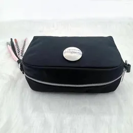 حقائب المساء 2023 Nuevo Bolso de Hombro Nylon Para Mujeres Moda Con Cremallera