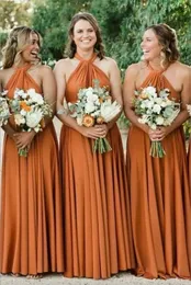 2023 Halter Rust Bridesmaid Dresses Long Chiffon Skirt Pleated Country Maid Of Honor Dresses Floor Length Wedding Guest Party Dresses