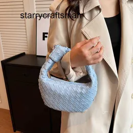 Itália jodie botteg hangbag tecido e atado bolsa para as mulheres outono 2023 nova moda sólida cowhorn saco versão