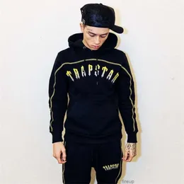 Sweatshirts رجال مصمم للسيدات هوديز أزياء الشارع الشارع الجميل Trapstar خطاب التطريز التدريجي