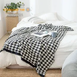 Nordic summer quilt, thousand bird pattern knitted blanket, nap blanket, sofa towel, photography blanket