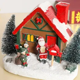 Decorazioni natalizie LED Casa di Natale Fata Mini villaggio Scena Illumina Decorazione Regalo per bambini Casa Tavolo Ornamento Novità Decor Resina 231117