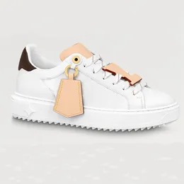 Tränare Designerskor Kvinnor Sneakers äkta läder sedan 1854 Luxury Time Out Size 35-42 Model HY04