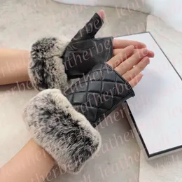 Luxury Fur Mittens Autumn Winter Black Leather Gloves For Cycling Womens Velvet Warm Fingerless Gloves Classic Designer