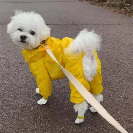 Vestuário para cães 20pcs Tampas duráveis ​​para os pés de estimação leve à pele resistente a uma vez Anti-deslizamento