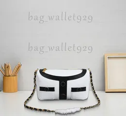 Luxurys Crossbody Omuz Çantası Ünlü Klasik Moda Kadın Tasarımcı Eşekçi Bag Altın Gümüş Zincir Moda Seyahat Festivali Noel Hediyesi Şık Kadın