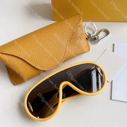 Occhiali da sole maschera Designer Designer Occhiali da sole alla moda per uomini Design di leisure di occhiali americani Design da sole colorati con scatola