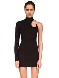 Casual Dresses BEVENCCEL Sexy In WomenS One-Shoulder Long-Sleeved Chain Decoration Tight Mini Bandage Dress Elegant Evening 2023