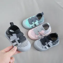 Zapatos de bebé de malla transpirable de verano para primeros pasos, calcetines para niño niña, calcetines antideslizantes de fondo suave para niño de 0 a 3 años