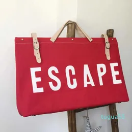 Designer-Duffle påsar Escape Unisex Canvas Handväskor Travel Stylish Bagage Ing Duffel Letter Printing Weekend Handväskor