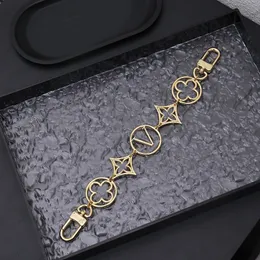 Designer de luxo Keychain Twiggy Chain Gold Letters Fashion Womens Bag Charm Luía de Keyring Chael Classic Key Rings -6kb48