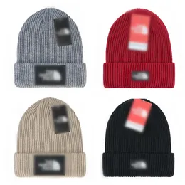 Lüks Beanie/Kafatası Kapağı Tasarımcısı Kış Fasulyesi Erkekler ve Kadınlar Moda Tasarımı Örgü Şapkalar Sonbahar Kapağı Mektubu Unisex Sıcak Şapka