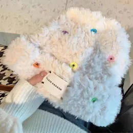 Beanieskull Caps Fluffy Fur Hat Women Plexhop Plush Inverno Capinho de proteção de ouvido Butões coloridos de neve ao ar livre Versão à prova de frio Benines 231116