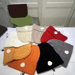 Tasarımcı Beanie Kış Şapkası Monclr Erkekleri Kapak İtalyan Modaya Modaya Gizli Sıcak Şapka 15 Renk Klasik Erkekler Moda Streç Yün Şapkalar Erkekler için 35NC#