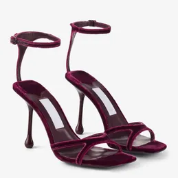 أحذية Sandale Stiletto المتطورة Ixia صندل صندل نساء كريب تطفو في الكاحل الكاحل الصيف ارتفاع كبير الحجم يورو 35-43