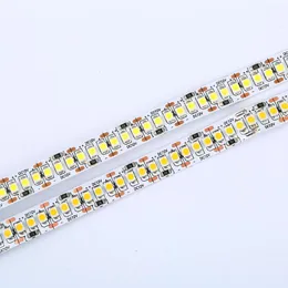 ストリップLED 2835 3528ストリップライトスーパーブライト240LED/MシングルローDC 12Vコールドホワイト/ウォームホワイトフレキシブルテープダイオードタペル