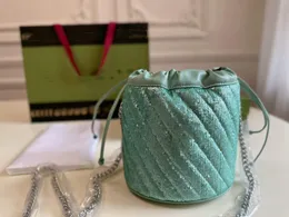 Luxury Sequin Bucket Bag Fashion Dinner Backbling Designer Bag Chain Crossbody Väskor Kvinnor Axel Handväska Hinkväska