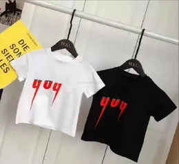 Çocuk T-Shirts Yaz Tasarımcısı Kısa Kollu Gömlek Kız Boys Boys Renkli Mektup Desen Alt bluzlar Çocuk Giysileri Üstleri Tees artı 100-150cm