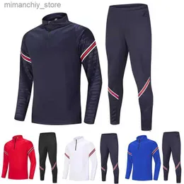 Maglie da calcio da collezione lunghe da uomo Set da uomo Survetent Football Running Jackets Tute da allenamento sportive Uniformi Suit Q231118