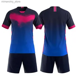 Koleksiyon futbol üniformaları Set Hızlı Kuru Breathab Futbol Forması Kendi Futbol Jersey'inizi Tasarlayın Q231118