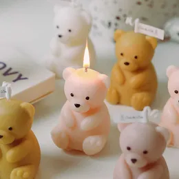 Scented Candle Korea Cute Bear Candle Fragrance Scented Candle Handmade DIY Home Decoration Ornaments Souvenir Christmas New Year Gift Z0418