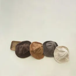 Baskar barn vintage fiskare hatt 2023 koreansk version enkel stickbassäng för pojkar och flickor på höstvinter 46-50 cm