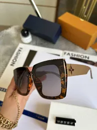 Designer de moda Lou Vut Luxury Cool Sunglasses 2023 Novos óculos de sol da caixa polarizada Driving Street Shoote Women's Tide