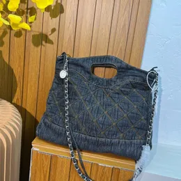 tasarımcı çantası kovboy Plaj Çantası el çantası çantası 19 torba bozuk para cüzdanı sevimli omuz çantaları crossbody çantası Kadın için Flip çanta Zincir askılı çanta Mavi siyah